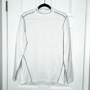 Under Armour Fitted Coupe longsleeve sz small